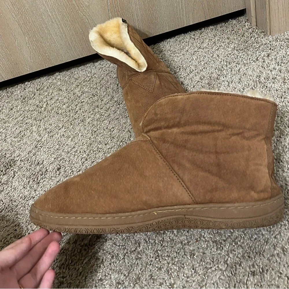 Old Friend Footwear Men's ExWide Bootee Sheepskin Lined Slipper Size 14.5E Brown